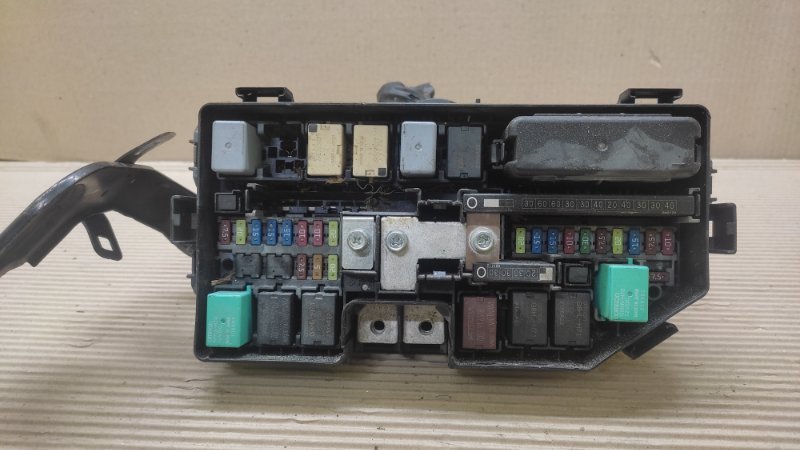 Блок предохранителей моторный отсек ACURA TLX 14-17 32200-TZ4-A03 Б/У