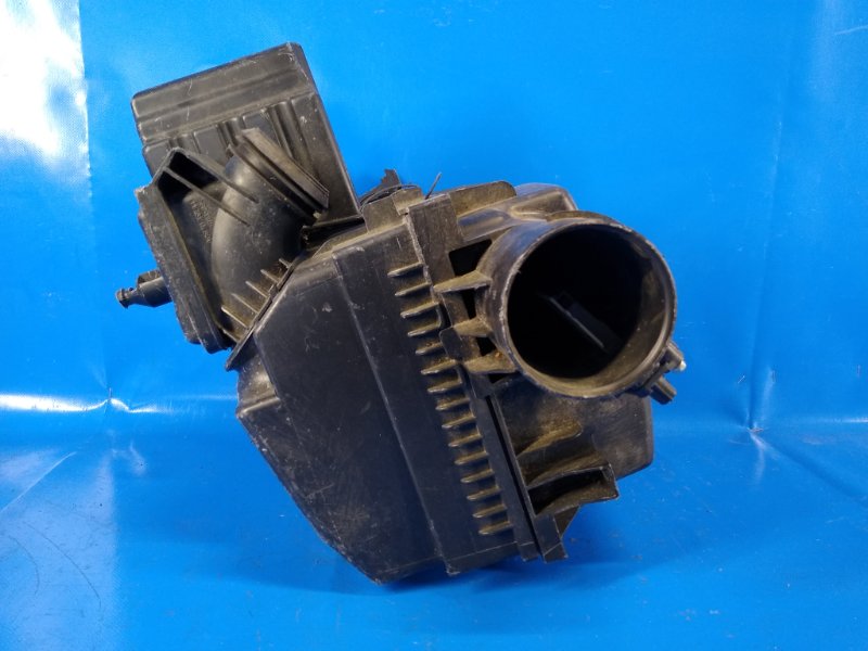 Корпус воздушного фильтра NAVARA 14-