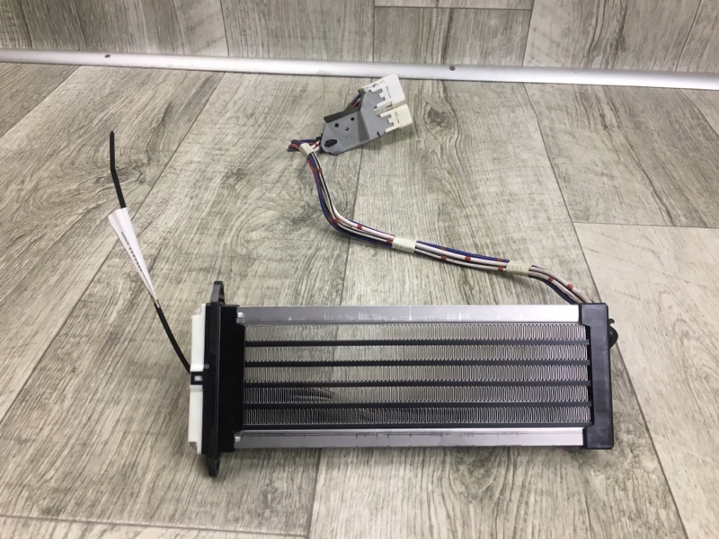 Радиатор печки LEXUS CT200 11-17 2012 Хетчбек 1.8 87710-12020 Б/У