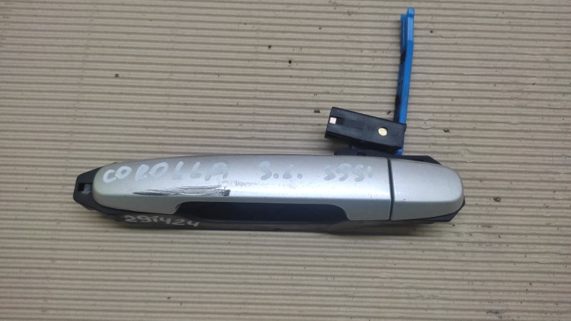 Ручка двери наружная задняя левая TOYOTA COROLLA 120 00-07 2004 ZZE130L 1.8L 1ZZ-FE 69211-AA020-B3 Б/У