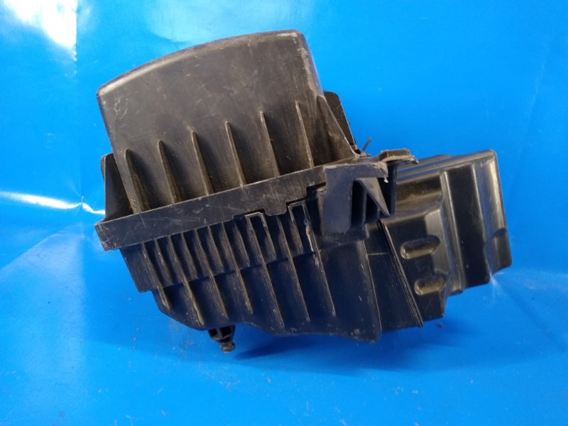 Корпус воздушного фильтра NISSAN NAVARA 14-