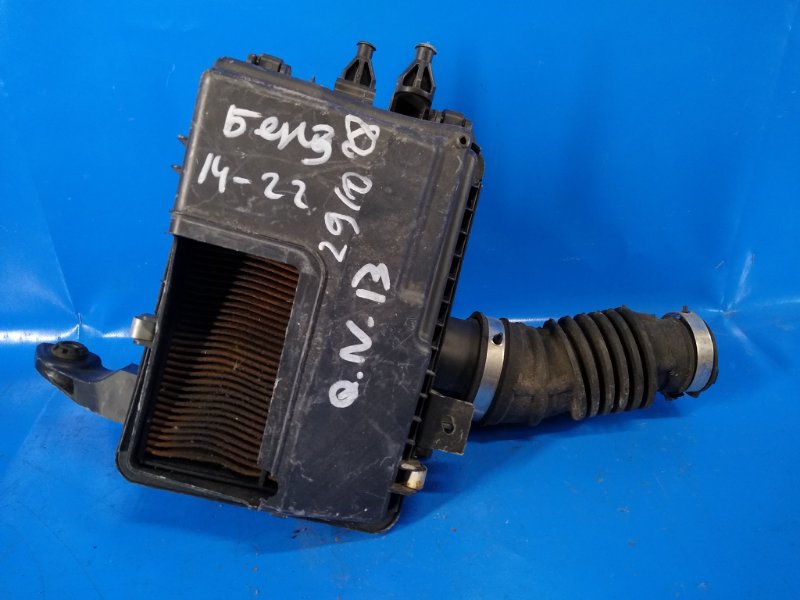 Корпус воздушного фильтра NISSAN QASHQAI/ROGUE SPORT 14- 165004EB1A Б/У