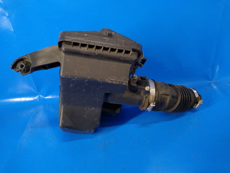 Корпус воздушного фильтра QASHQAI/ROGUE SPORT 14-