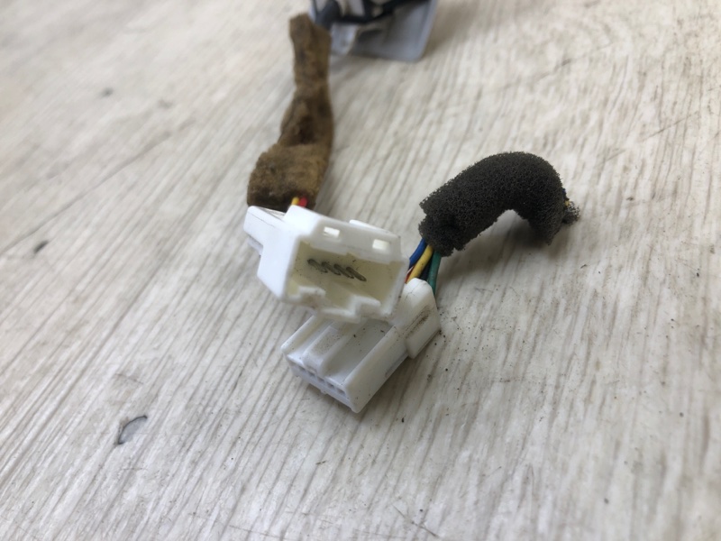 Микрофон QX30 16-20 2016 Внедорожник 2.0 20PET