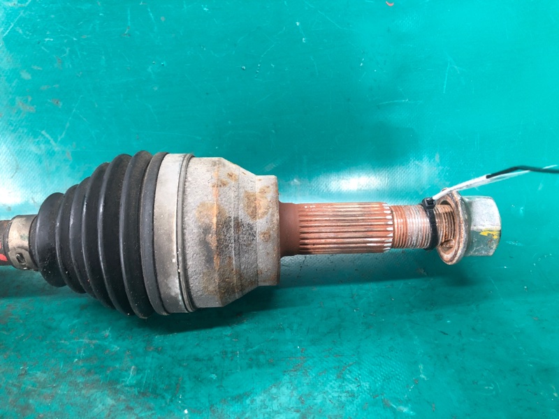 Привод передний передний правый INFINITI M25/M37/M56/Q70/M35H 10-16 Седан 3.7 VQ37VHR