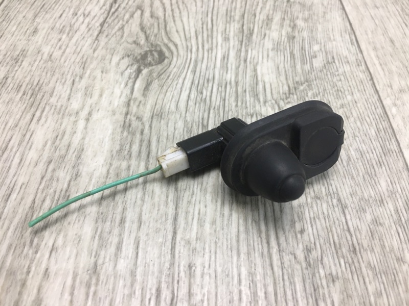 Активатор замка двери задний правый HONDA ACCORD CU8 / TSX 08-14 2010 Седан 2.4 35400-S6A-003 Б/У