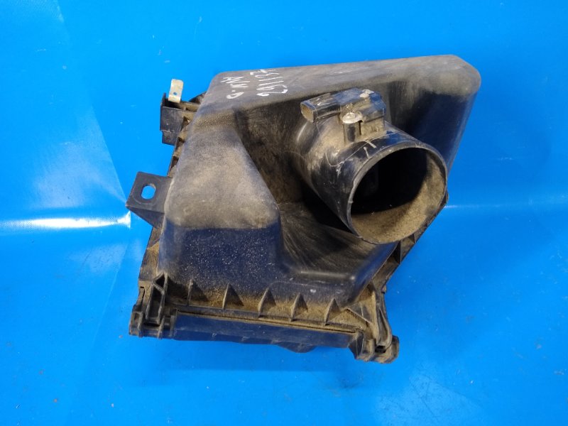 Корпус воздушного фильтра TOYOTA AVENSIS 08-18 17701-0R020 Б/У
