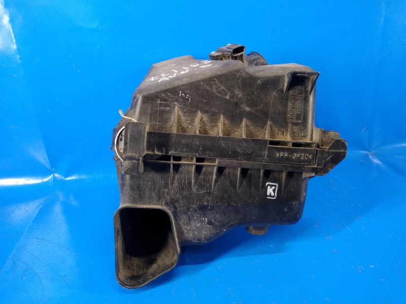 Корпус воздушного фильтра AVENSIS 08-18