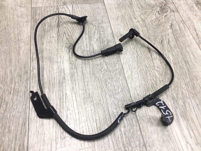 Запчасть датчик abs передний правый JEEP COMPASS 06-16 2016 MK49 2.0 ECN 5105572AB Б/У Датчик ABS передний правый JEEP COMPASS 06-16 2016 MK49 2.0 ECN 5105572AB Б/У