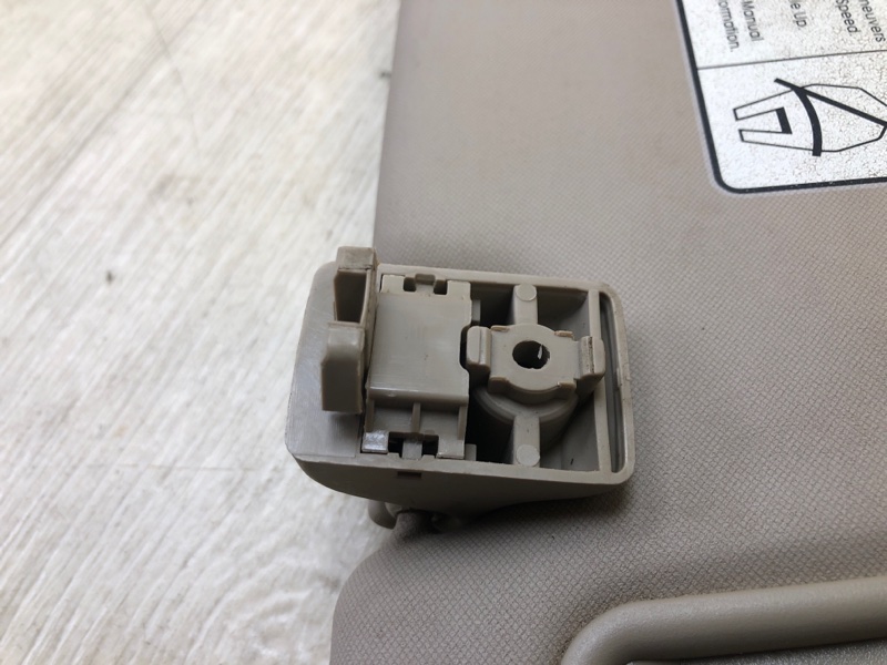 Козырек солнцезащитный передний левый SORENTO XM 09-14 2012 XM 2.4 G4KJ Козырек солнцезащитный передний левый SORENTO XM 09-14 2012 XM 2.4 G4KJ