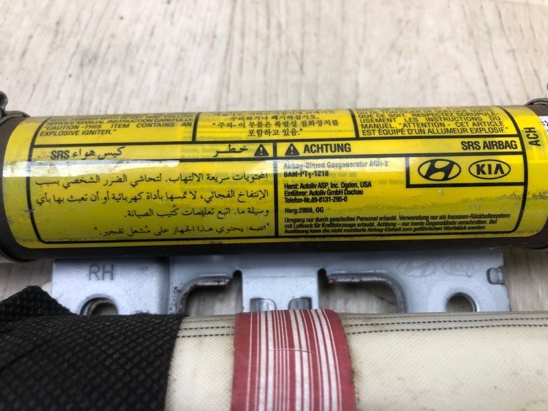 Подушка безопасности (штора) правая SORENTO XM 09-14 2012 XM 2.4 G4KJ