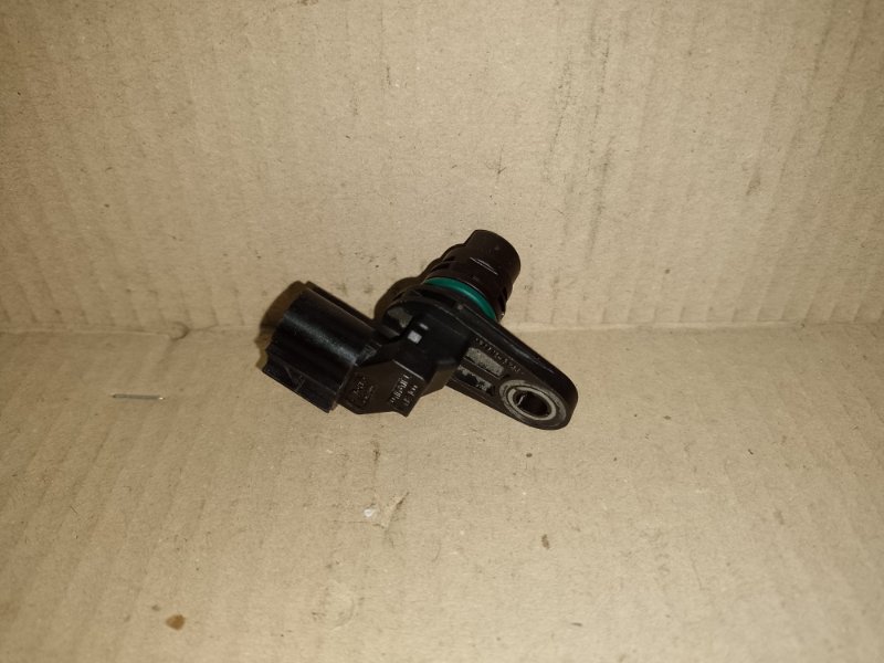 Датчик положения распредвала KIA SORENTO XM 09-14 2009 2.4 39350-25010 Б/У