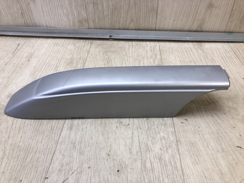 Заглушка рейлинга задняя левая KIA SORENTO XM 09-14 2012 XM 2.4 G4KJ 872612P000FBM Б/У