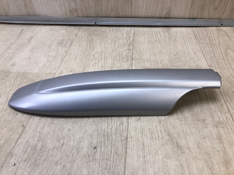 Заглушка рейлинга передняя левая KIA SORENTO XM 09-14 2012 XM 2.4 G4KJ 872512P000FBM Б/У