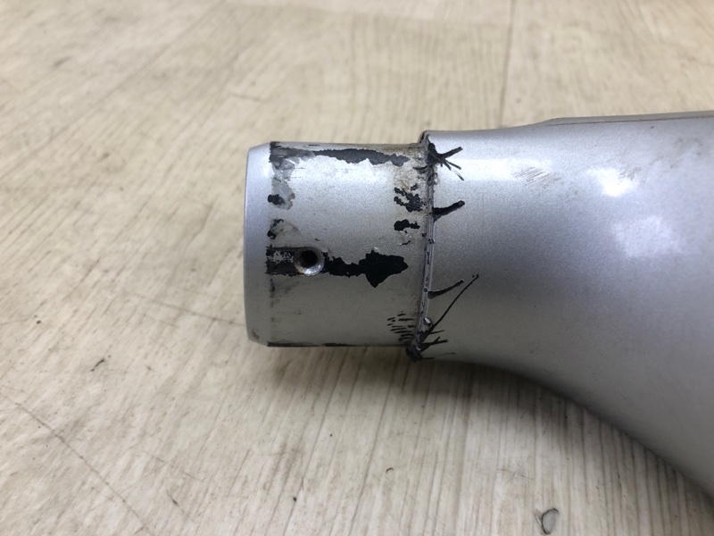 Заглушка рейлинга задняя правая SORENTO XM 09-14 2012 XM 2.4 G4KJ