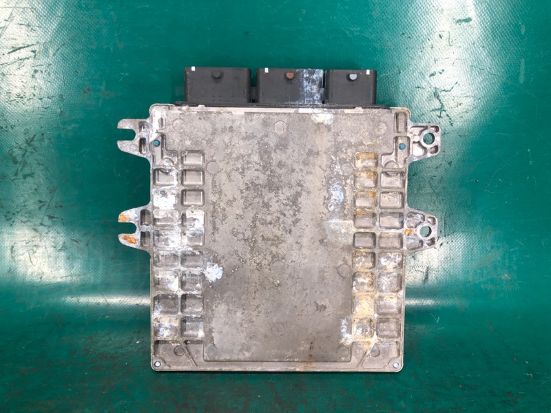 Блок управления двигателем M25/M37/M56/Q70/M35H 10-16 2010 Седан 3.7 VQ37VHR