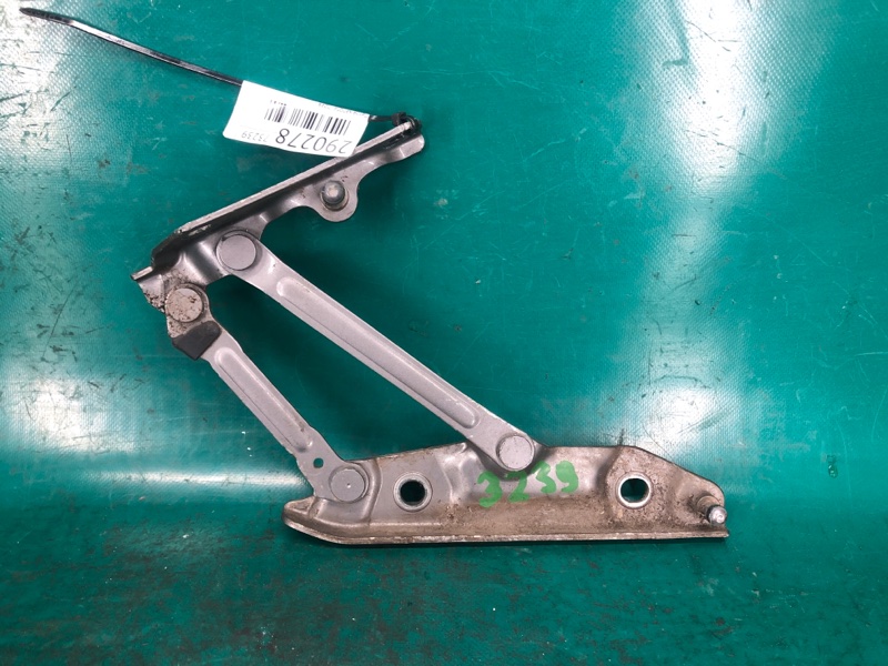 Петля крышки багажника правая INFINITI M25/M37/M56/Q70/M35H 10-16 2010 Седан 3.7 VQ37VHR 84400-1MA0A Б/У