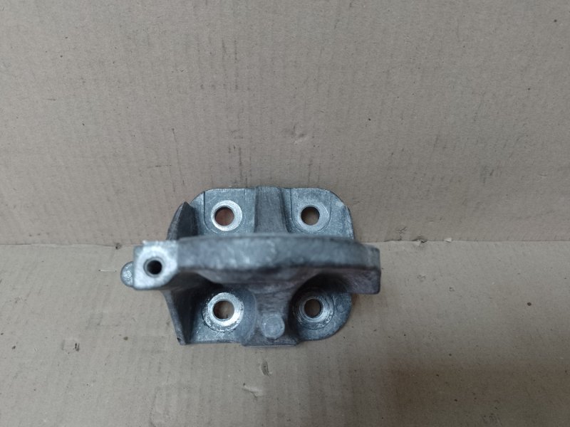 Кронштейн двигателя передний NISSAN TEANA J32 08-14 J32 2.5 VQ25