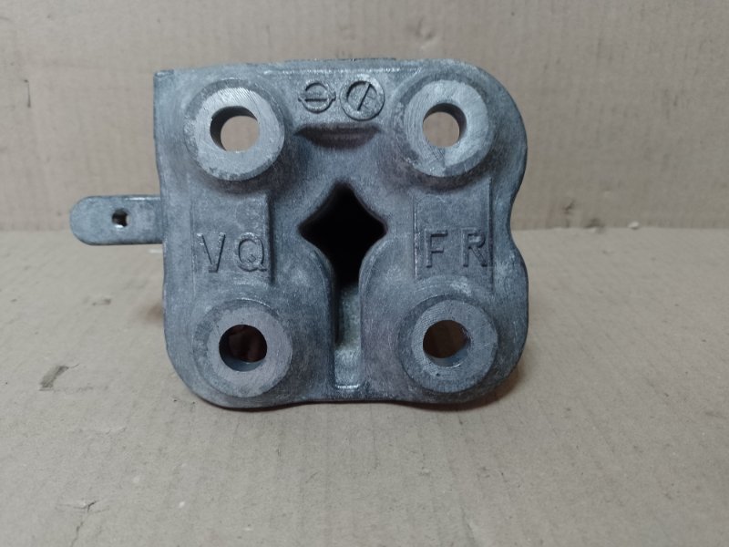 Кронштейн двигателя передний TEANA J32 08-14 J32 2.5 VQ25