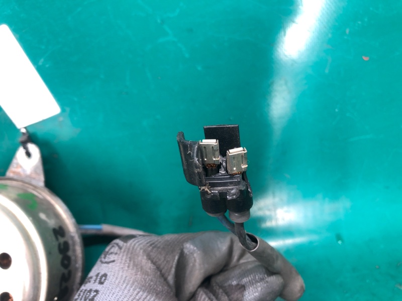 Мотор вентилятора охлаждения левый INFINITI M25/M37/M56/Q70/M35H 10-16 Седан 3.7 VQ37VHR