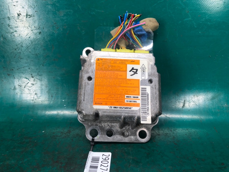 Блок управления AIRBAG INFINITI M25/M37/M56/Q70/M35H 10-16 2010 Седан 3.7 VQ37VHR K8820-1MA0B Б/У