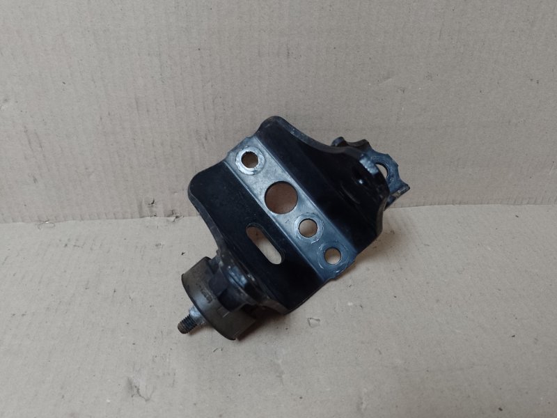 Кронштейн двигателя задний PRIUS - 30 09-17