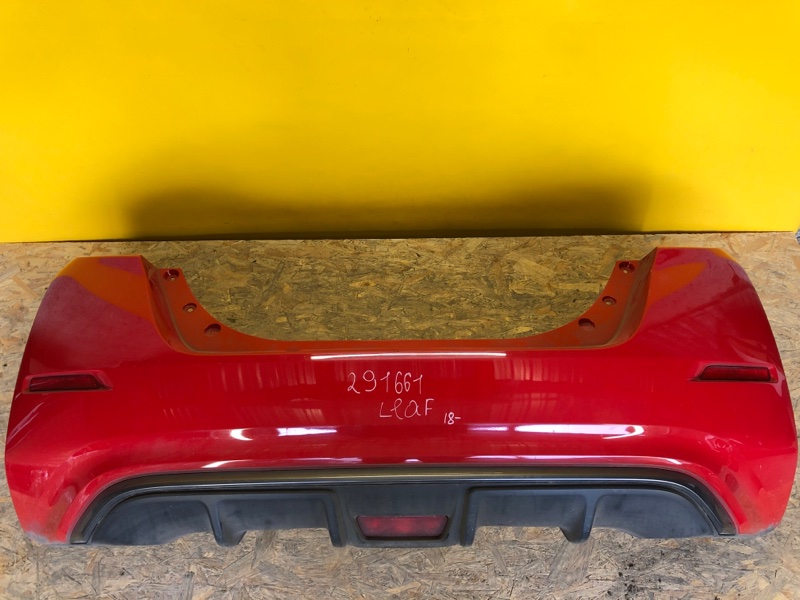 Бампер задний задний NISSAN LEAF 18- 85022-5SA1H Б/У