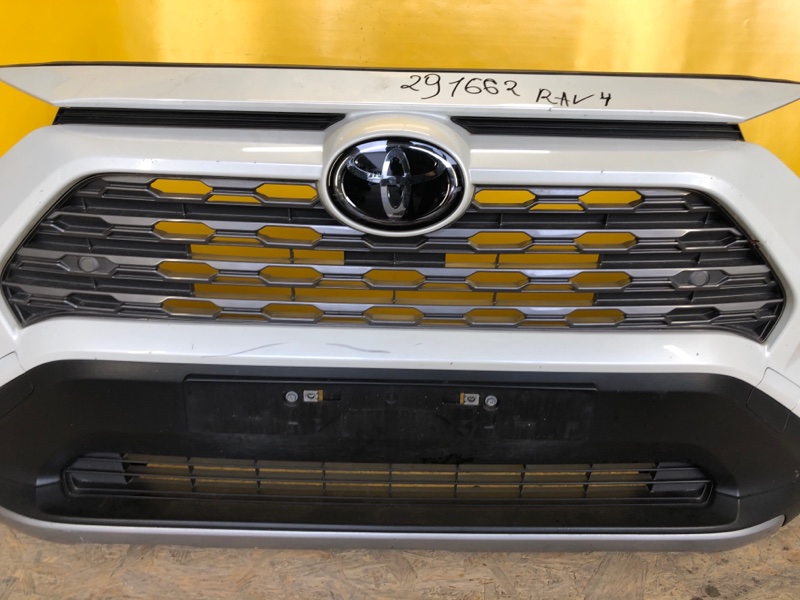 Бампер передний передний RAV4 18- Бампер передний передний RAV4 18-