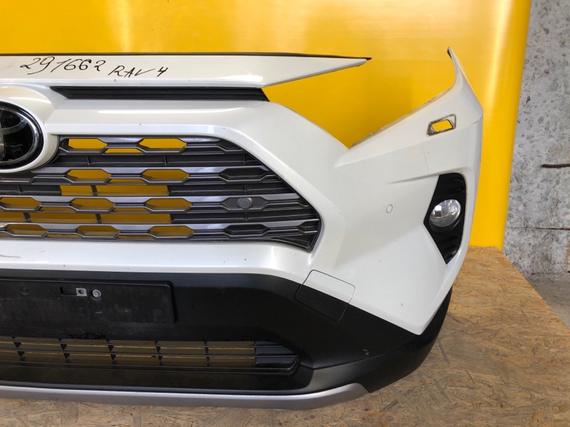 Бампер передний передний RAV4 18- Бампер передний передний RAV4 18-