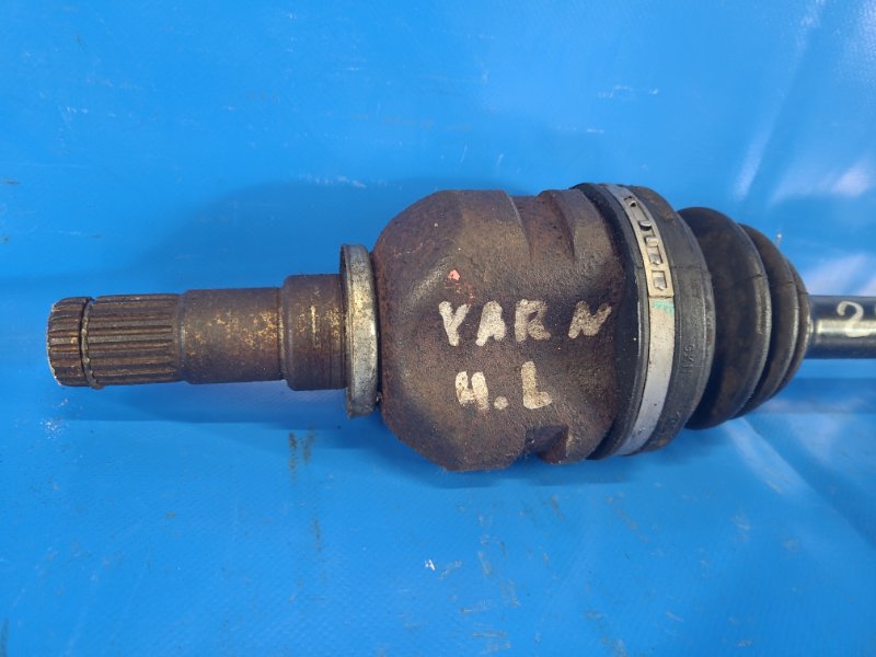 Привод передний левый YARIS 11-20 Привод передний левый YARIS 11-20