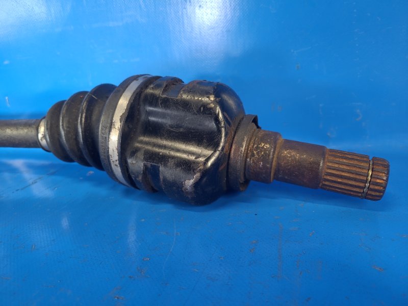 Привод передний левый TOYOTA COROLLA 150 06-13 Привод передний левый TOYOTA COROLLA 150 06-13