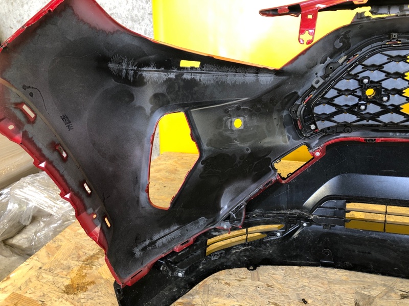 Бампер передний RAV4 18- Бампер передний RAV4 18-