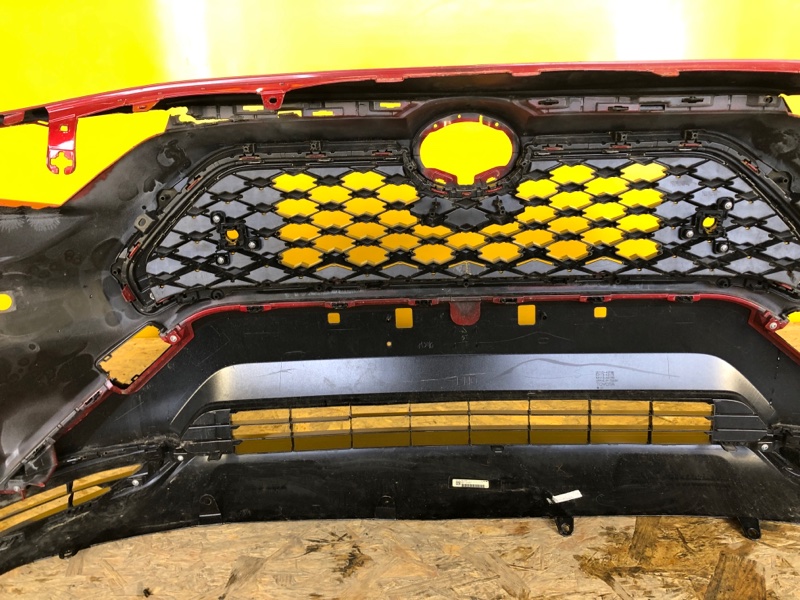 Бампер передний RAV4 18- Бампер передний RAV4 18-