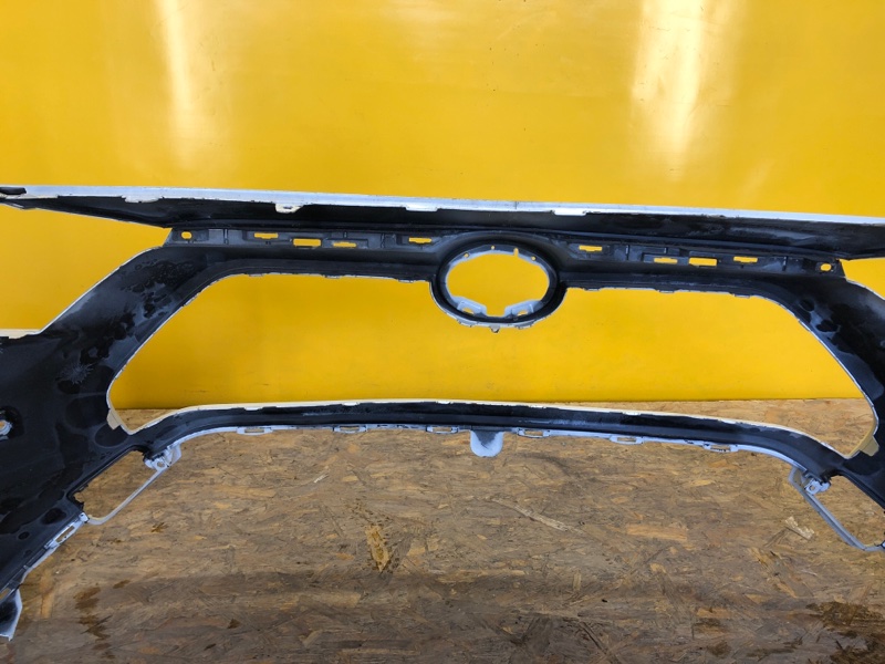 Бампер передний RAV4 18- Бампер передний RAV4 18-