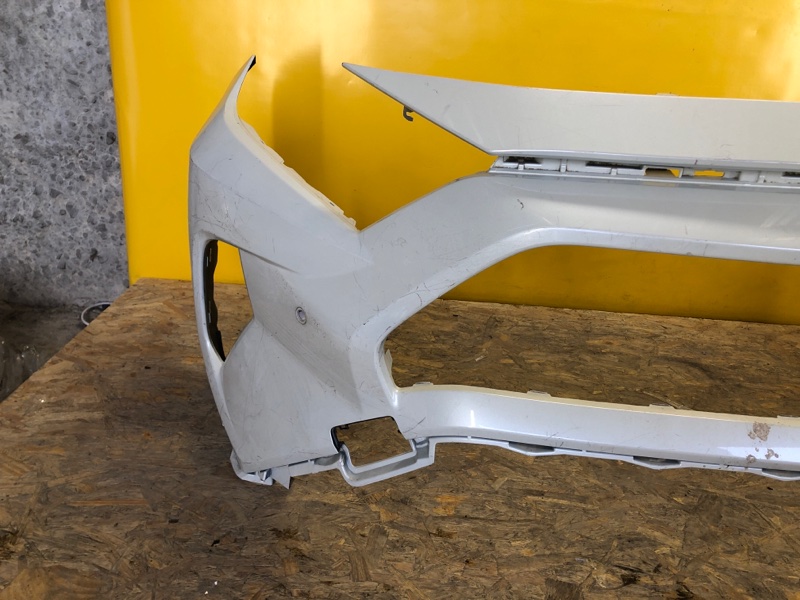 Бампер передний RAV4 18- Бампер передний RAV4 18-