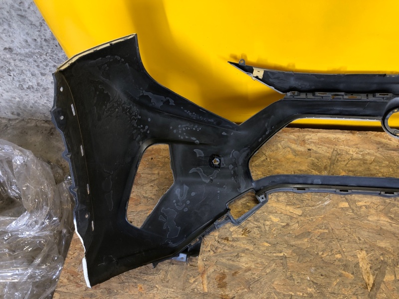 Бампер передний RAV4 18- Бампер передний RAV4 18-