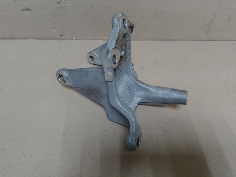 Кронштейн опоры двигателя задний ACURA TLX 17-20 2019 2.4L 50610-TZ4-A01 Б/У