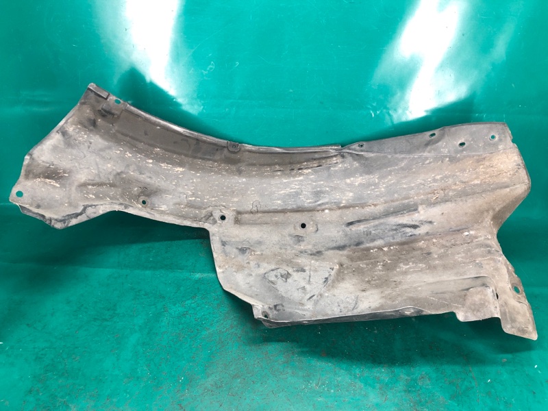 Подкрылок передний левый M25/M37/M56/Q70/M35H 10-16 2010 Седан 3.7 VQ37VHR