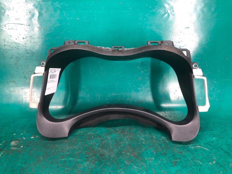 Консоль панели приборов INFINITI M25/M37/M56/Q70/M35H 10-16 2010 Седан 3.7 VQ37VHR 68240-1MA0C Б/У