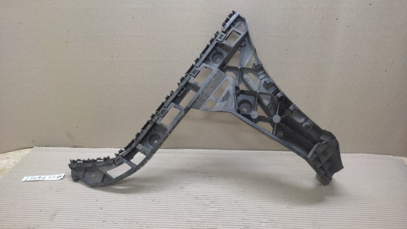 Кронштейн заднего бампера задний правый VOLKSWAGEN JETTA USA 10-17