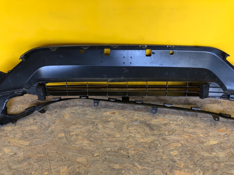 Бампер передний RAV4 18-