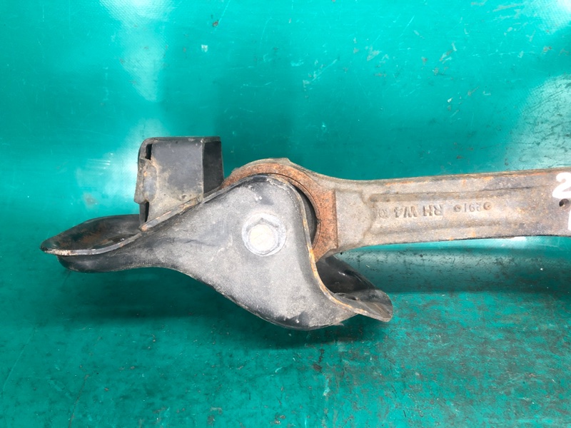 Рычаг задней подвески продольный задний правый SUBARU OUTBACK 03-09 BP 2.5 EJ253