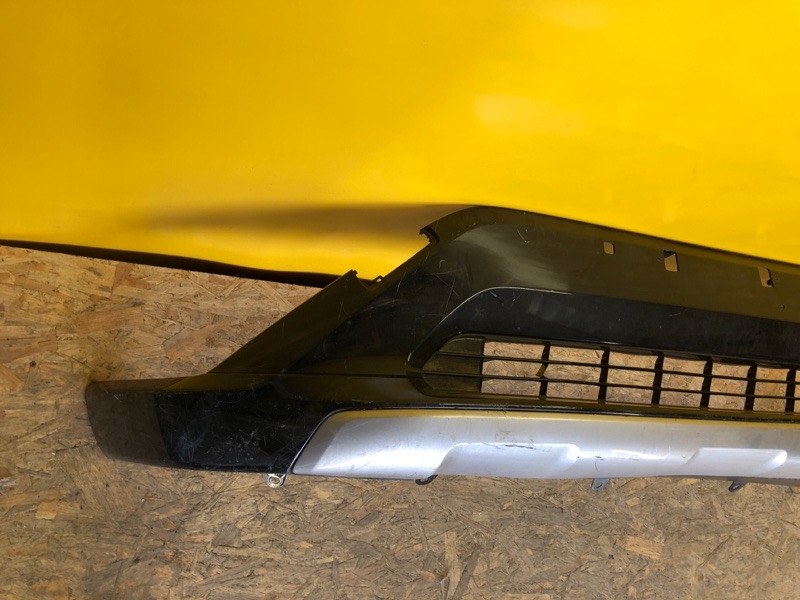 Бампер передний TOYOTA RAV4 18-