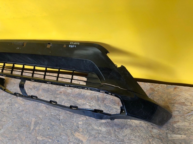 Бампер передний RAV4 18- Бампер передний RAV4 18-