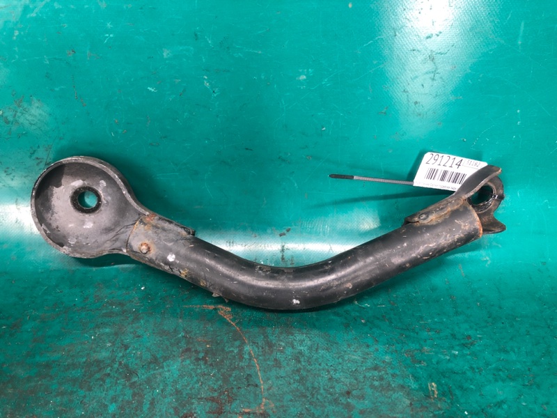 Крепление балки подвески заднее правое OUTBACK 03-09 BP 2005 2.5 EJ253 Крепление балки подвески заднее правое OUTBACK 03-09 BP 2005 2.5 EJ253