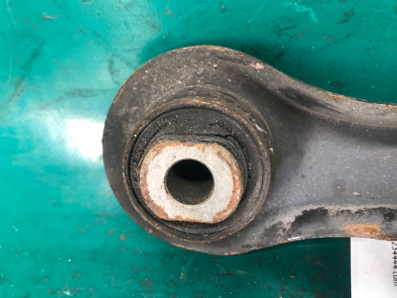 Рычаг задней подвески поперечный SUBARU OUTBACK 03-09 BP 2.5 EJ253