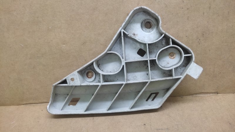 Кронштейн переднего бампера (под фарой) передний правый PATHFINDER R52 12-21