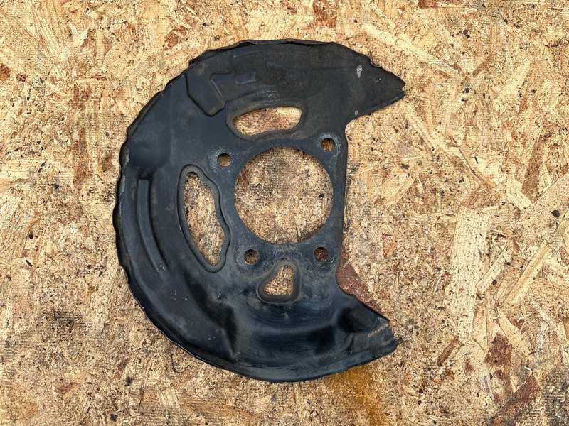 Защита тормозного диска передняя левая IS250/350 05-13 Защита тормозного диска передняя левая IS250/350 05-13