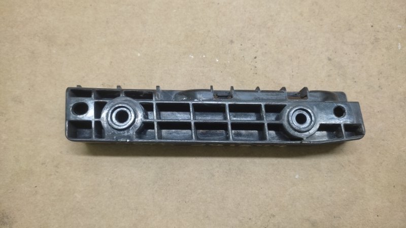 Кронштейн крепления фары передний левый LEXUS LS460 06-12 52134-50050 Б/У