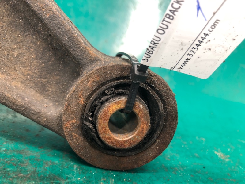 Рычаг задней подвески поперечный верхний левый OUTBACK 03-09 BP 2005 2.5 EJ253